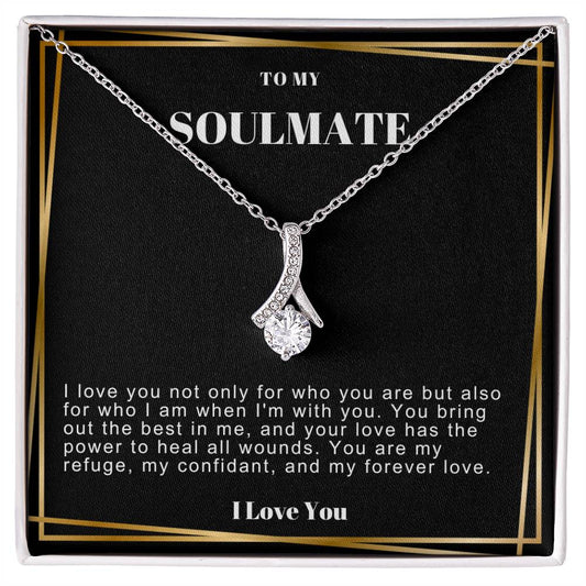 Alluring Beauty Soulmate Necklace