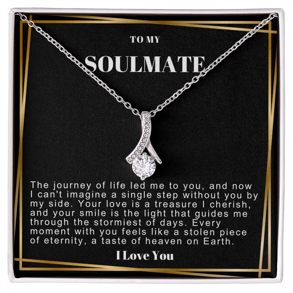 Alluring Beauty Soulmate Necklace