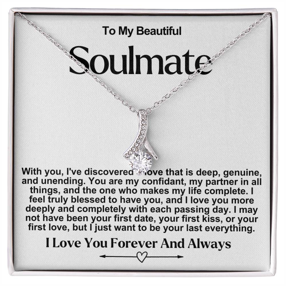 Soulmate Alluring Beauty Necklace