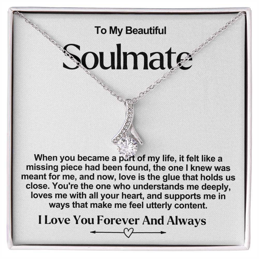 Soulmate Alluring Beauty Necklace