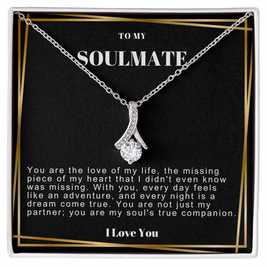 Alluring Beauty Soulmate Necklace