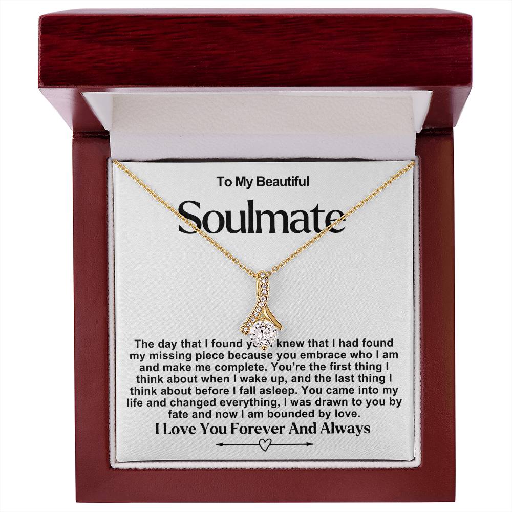 Soulmate Alluring Beauty Necklace