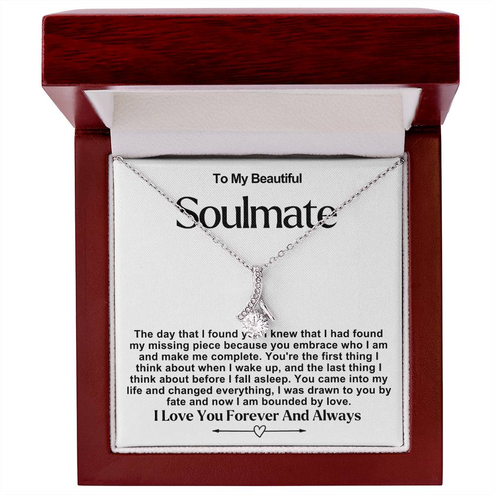 Soulmate Alluring Beauty Necklace