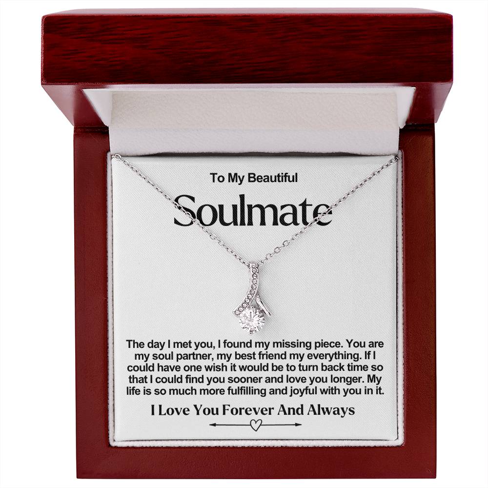 Soulmate Alluring Beauty Necklace