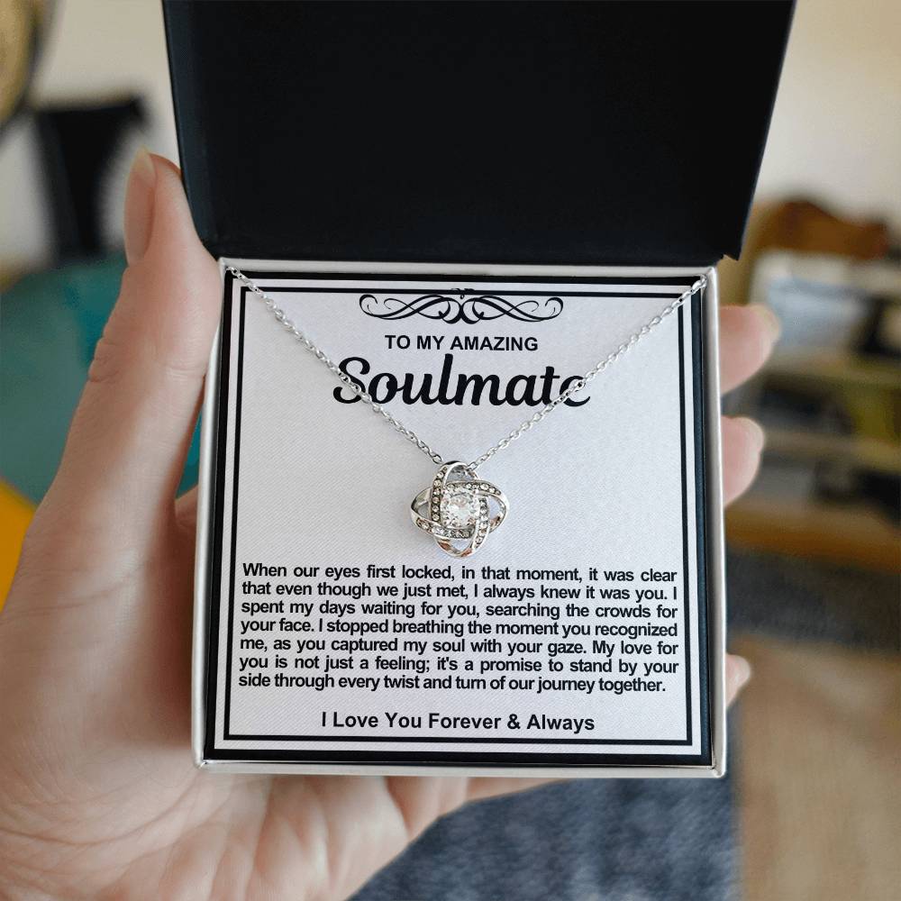 Soulmate Love Knot Necklace- You Captured My Gaze