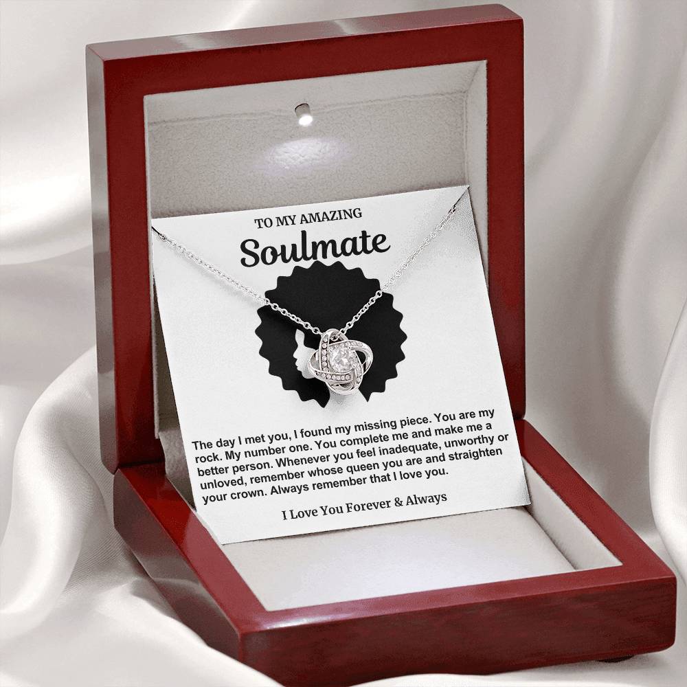 Soulmate Straighten Your Crown Love Knot Necklace